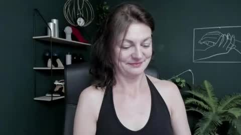 Snapshot of vivian_dream chatting on 17, 7, 2026 Vivian online show from 17, 7, 2026