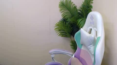 Vivien online show from 21, 1, 2025