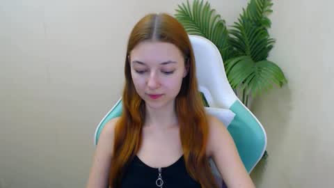 Vivien online show from 3, 2, 2025