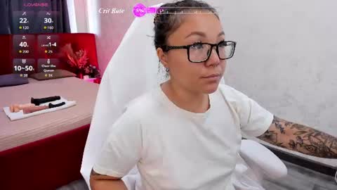 Vivien online show from 30, 6, 2026