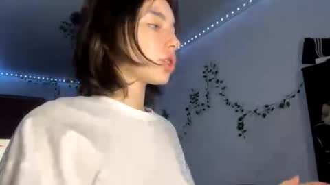 Vivi online show from 25, 11, 2025