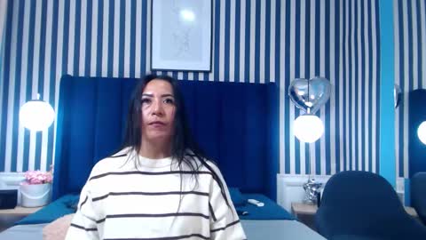 Vivian  online show from 21, 2, 2026