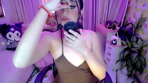 vixenluscious online show from 23, 2, 2026