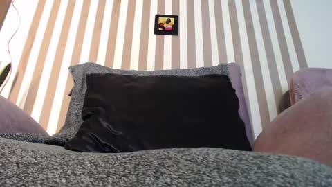 vixenn_ online show from 15, 12, 2025