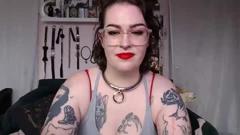 Snapshot of vixinvvitch chatting on 8, 10, 2025 VIXIN online show from 8, 10, 2025