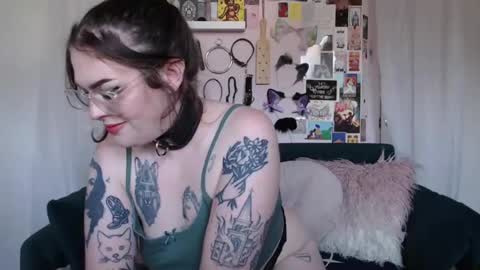 Snapshot of vixinvvitch chatting on 28, 7, 2026 VIXIN online show from 28, 7, 2026