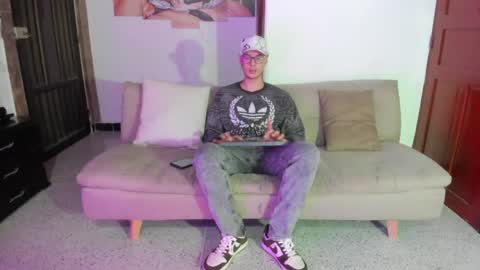 Vlad online show from 5, 4, 2026