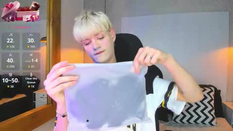 Snapshot of vladhellsing4 chatting on 19, 2, 2026 Vlad online show from 19, 2, 2026