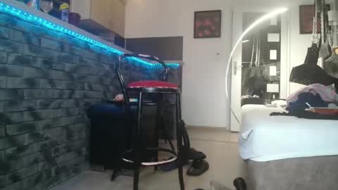 vladika021 online show from 4, 10, 2025