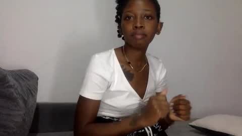 Snapshot of vlikevenom chatting on 11, 3, 2025 V like Venom online show from 11, 3, 2025