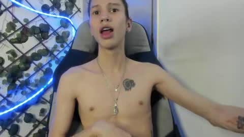 Snapshot of vodkadelulo_ chatting on 19, 4, 2026 vodkadelulo online show from 19, 4, 2026