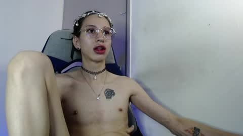 Snapshot of vodkadelulo_ chatting on 2, 6, 2026 vodkadelulo online show from 2, 6, 2026