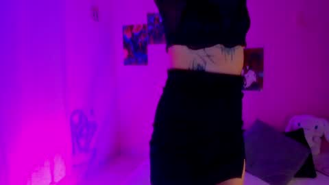 Snapshot of void_smokin chatting on 12, 7, 2026 Gabriela online show from 12, 7, 2026