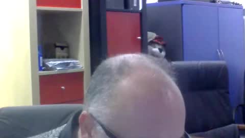 Snapshot of volpi72 chatting on 6, 2, 2025 volpi72 online show from 6, 2, 2025