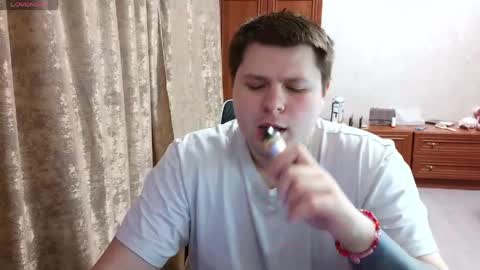 Volshebnik1302 online show from 21, 3, 2026