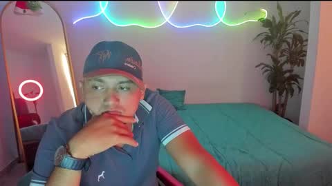 volt_boy57 online show from 18, 12, 2025