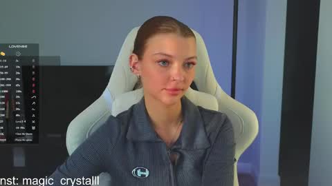 Snapshot of vopooo chatting on 4, 6, 2026 Aliceinst magic crystalll online show from 4, 6, 2026