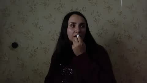 voulezvous_angel online show from 7, 4, 2026