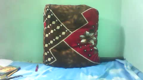 vounialdy online show from 2, 3, 2025