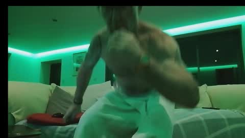 Snapshot of voyeur1391365 chatting on 5, 10, 2025 voyeur1391365 online show from 5, 10, 2025