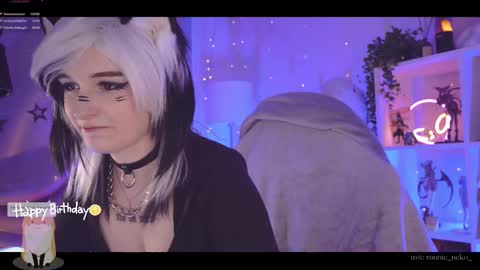 Snapshot of vronnier chatting on 21, 2, 2025 vronnier online show from 21, 2, 2025