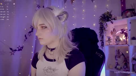 Snapshot of vronnier chatting on 8, 1, 2026 vronnier online show from 8, 1, 2026