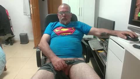 Snapshot of vuda77 chatting on 17, 4, 2026 oscar online show from 17, 4, 2026
