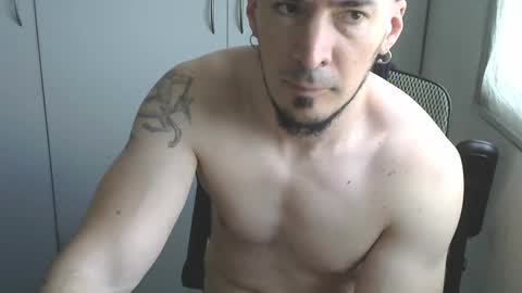 Snapshot of vulgarismagistral15 chatting on 18, 9, 2025 Vulgaris online show from 18, 9, 2025