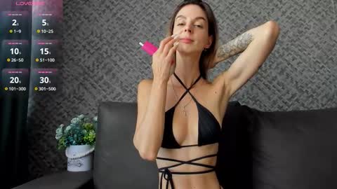 Snapshot of vvalkyriee chatting on 20, 9, 2025 vvalkyriee online show from 20, 9, 2025