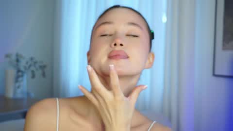 Snapshot of vvilly_wonka chatting on 28, 4, 2026 Ethal - thank you for thumb up online show from 28, 4, 2026
