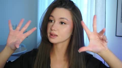 Snapshot of vvilly_wonka chatting on 12, 5, 2026 Ethal - thank you for thumb up online show from 12, 5, 2026