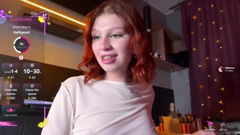 ILONA A week goal new laptop online show from 5, 12, 2025