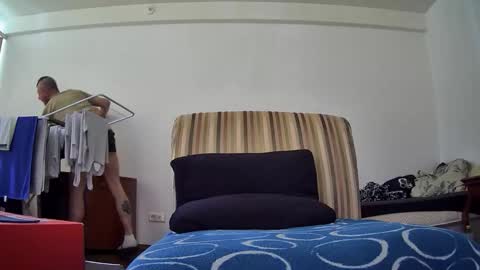 Snapshot of vype121 chatting on 2, 4, 2026 vype121 online show from 2, 4, 2026