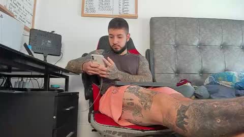 vyxen_ online show from 13, 2, 2026