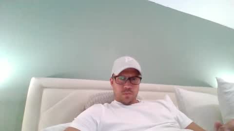 Snapshot of wakandalive chatting on 17, 5, 2026 wakandalive online show from 17, 5, 2026