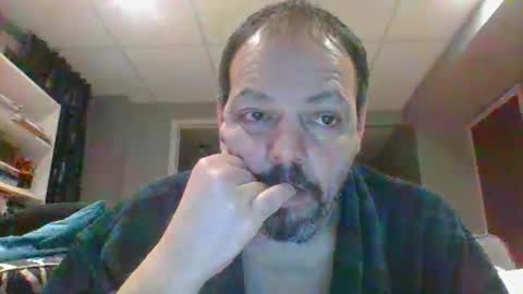 walker033 online show from 8, 1, 2026