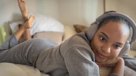 Snapshot of walkingoncloudss chatting on 23, 9, 2025 Layla friends call me Koko online show from 23, 9, 2025