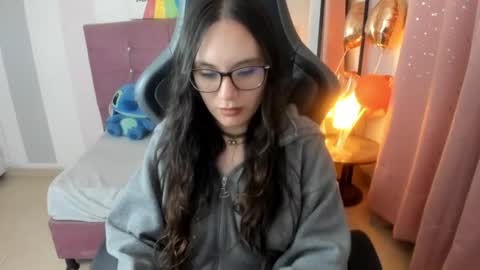 Snapshot of wanda_sg chatting on 11, 6, 2026 Alexandra online show from 11, 6, 2026