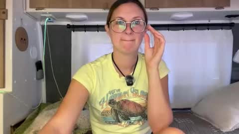 Snapshot of wanderlustjade chatting on 7, 6, 2026 Jade Adonis online show from 7, 6, 2026