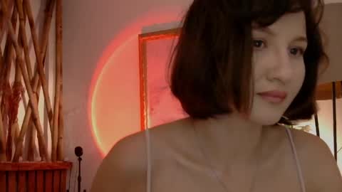 Snapshot of wanderwhitch chatting on 7, 5, 2026 Miya online show from 7, 5, 2026