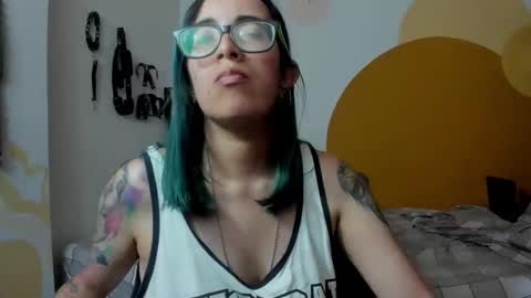 Snapshot of waningrosee chatting on 5, 1, 2025 Waningrose  Lu online show from 5, 1, 2025