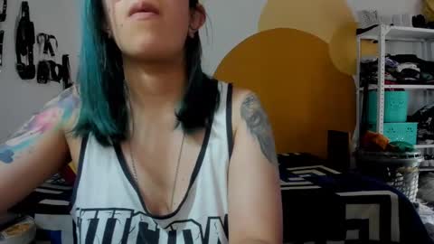 Snapshot of waningrosee chatting on 6, 1, 2025 Waningrose  Lu online show from 6, 1, 2025