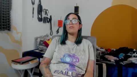 Snapshot of waningrosee chatting on 6, 1, 2025 Waningrose  Lu online show from 6, 1, 2025