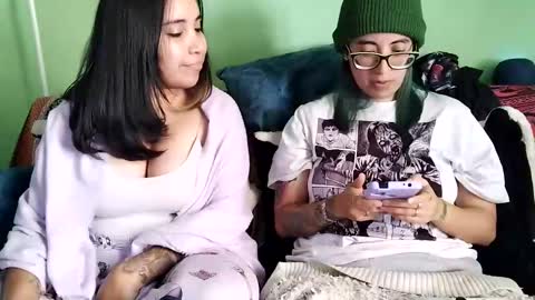 Snapshot of waningrosee chatting on 20, 1, 2025 Waningrose  Lu online show from 20, 1, 2025