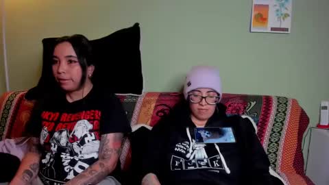 Snapshot of waningrosee chatting on 19, 2, 2025 Waningrose  Lu online show from 19, 2, 2025