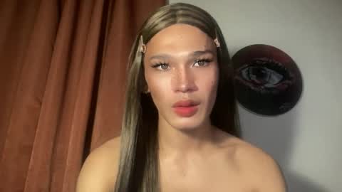 Snapshot of wanna_bewithyouxxx chatting on 16, 5, 2026 LIZA online show from 16, 5, 2026