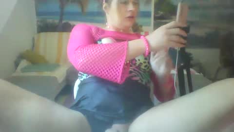 Snapshot of wannafeelitall chatting on 22, 12, 2024 Emilia inst  online show from 22, 12, 2024