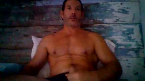 Snapshot of want_to_be_recognized chatting on 21, 5, 2026 want_to_be_recognized online show from 21, 5, 2026