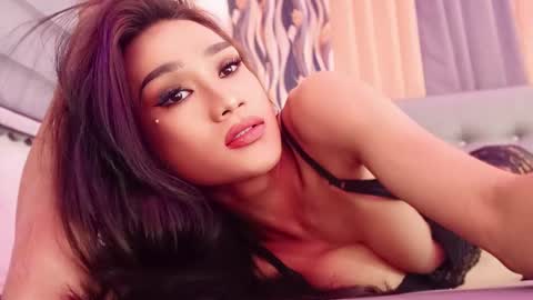 Snapshot of wantedsugar_ chatting on 24, 2, 2025 Galems online show from 24, 2, 2025