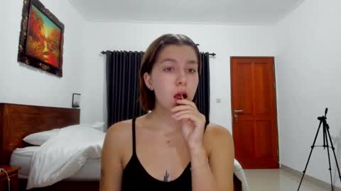 June online show from 11, 2, 2025